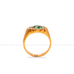 Load image into Gallery viewer, Handmade Fancy Emerald Ring

