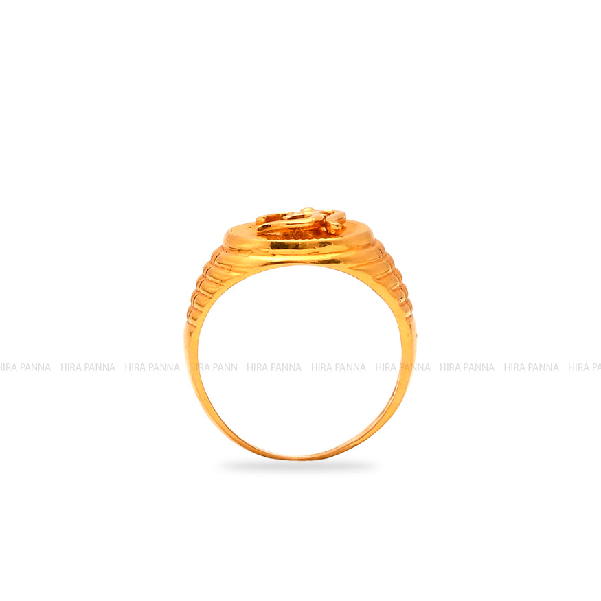 Buy quality 22KT/916 Yellow Gold Fancy Cz Om Ring For Women in Ahmedabad