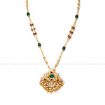 Load image into Gallery viewer, Fancy Gold Chain &amp; Jadau Pendant