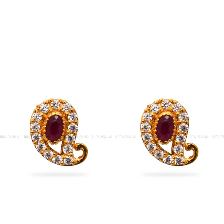 SOHI Gold Designer Drop Earring for women and girls, Cute western earrings  in Gold color, fashion jewellery for women, light weight earrings for women  , Push Closure , trendy earrings for women